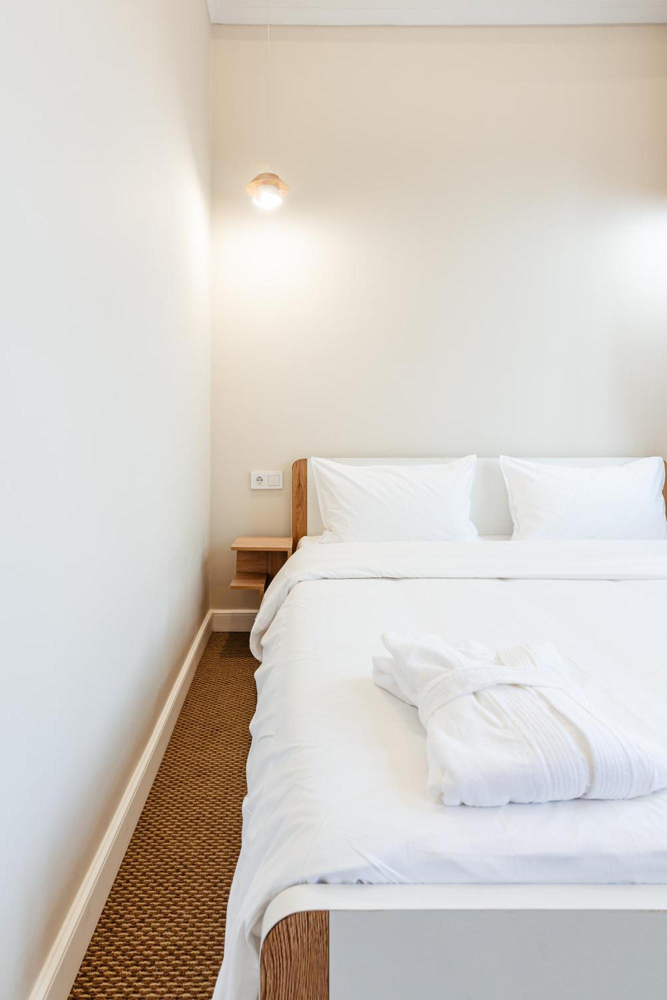 Aykun Hotel Alma-Ata Rum bild
